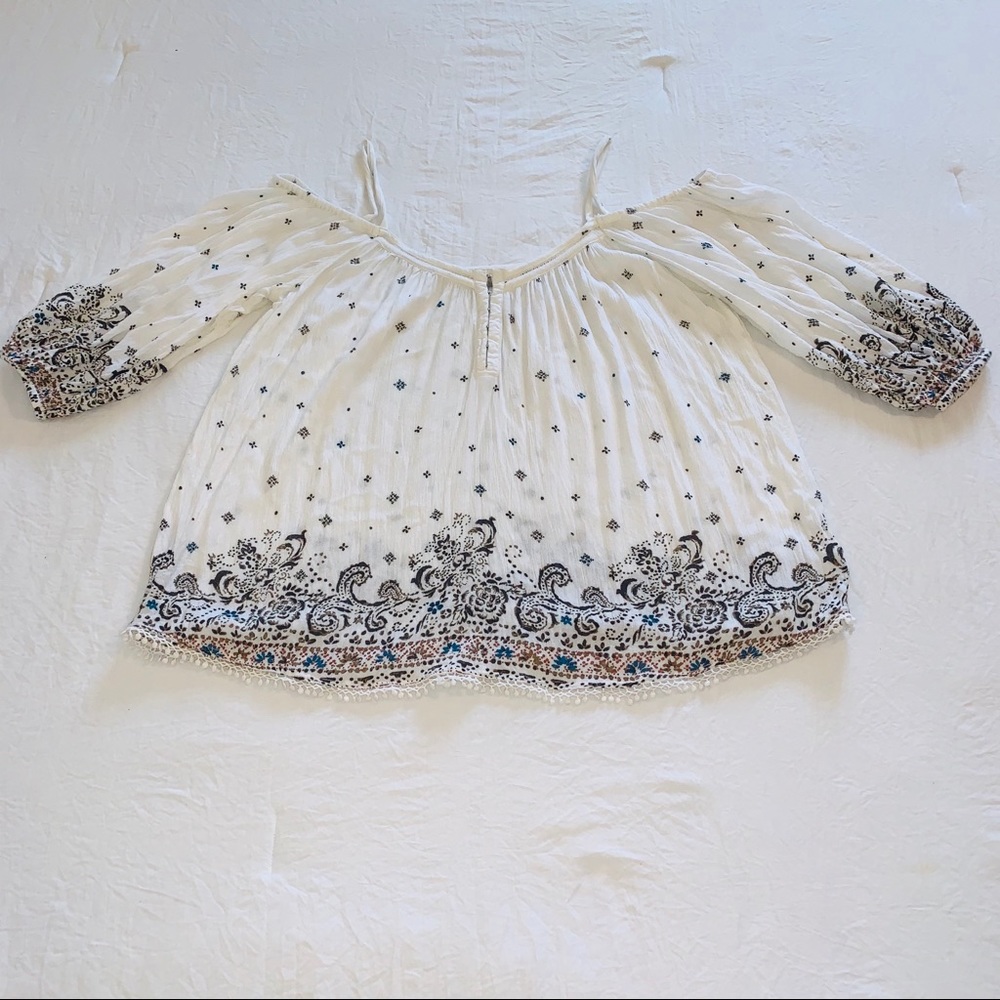 ECOTE Boho Cold Shoulder Cream Color Flowy Top - Picture 2 of 8